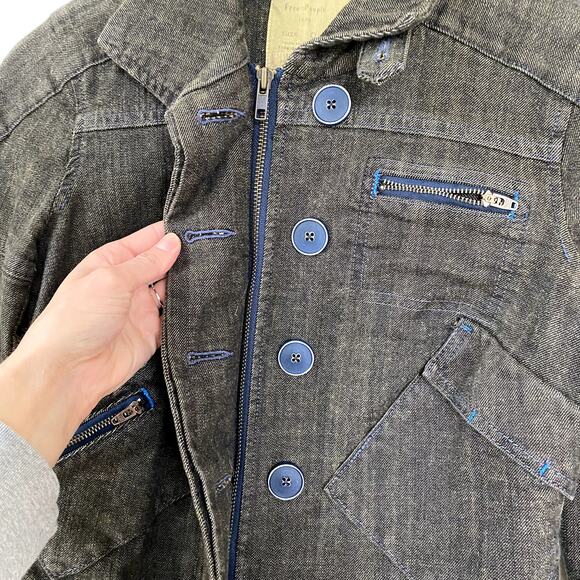 Free People Vintage 1970 Faded Black Denim Utility Jacket Size 0 - Picture 3 of 7